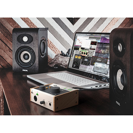 Universal Audio - Volt 176 USB Recording Studio